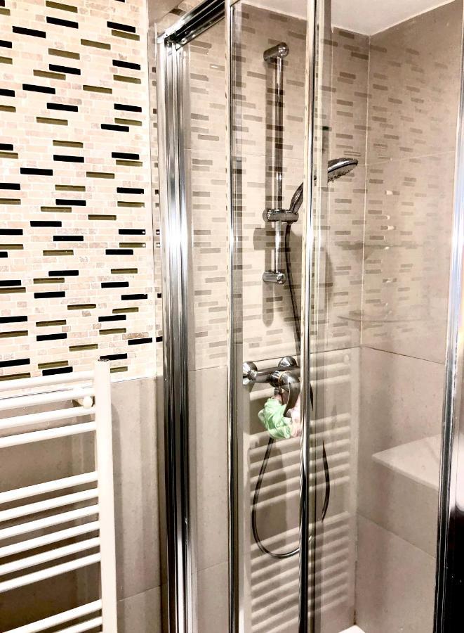 Champs Elysees Apartment 1 Paris Luaran gambar